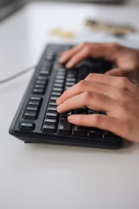 حل مشكلة لوحة المفاتيح لا تعمل أو بعض الأزرار لا تستجيب